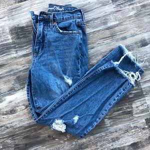 universal thread denim jeans